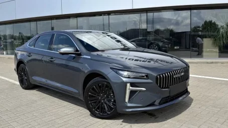 3 миллиона за Volga C50? В США Nissan Altima и Kia K5 стоят намного дешевле