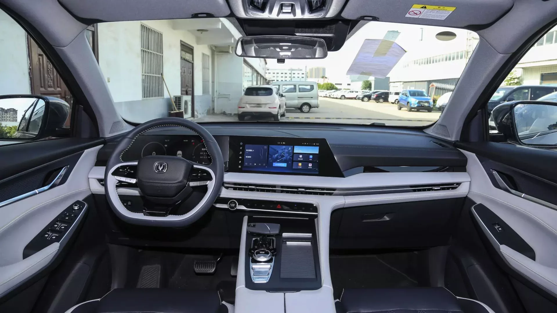 Салон обновлённого Changan CS75 Plus 2024