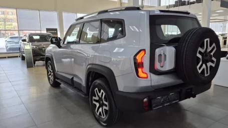 Пятиметровый гибридный внедорожник Deepal G318 в России оценён в 5 650 000 рублей